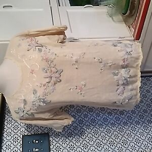 Vintage Bentley yellow sweater embroidery